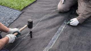 防草シートの効果は何年？失敗しない選び方と施工のポイント